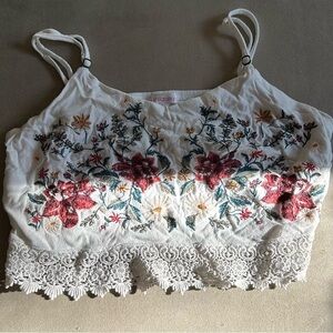 Xhilaration crop top.